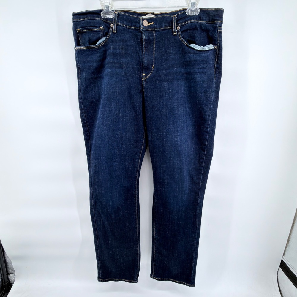 Levi's Classic Straight Jeans Women 18 Dark Wash W34 L30 Waterless Stretch Denim